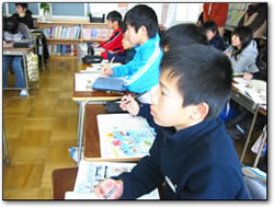 自分たちの教育に多くの税金が費やされていることに驚く子ども