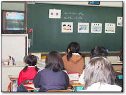 税金は払いたくないなっていう人！「はーい！」